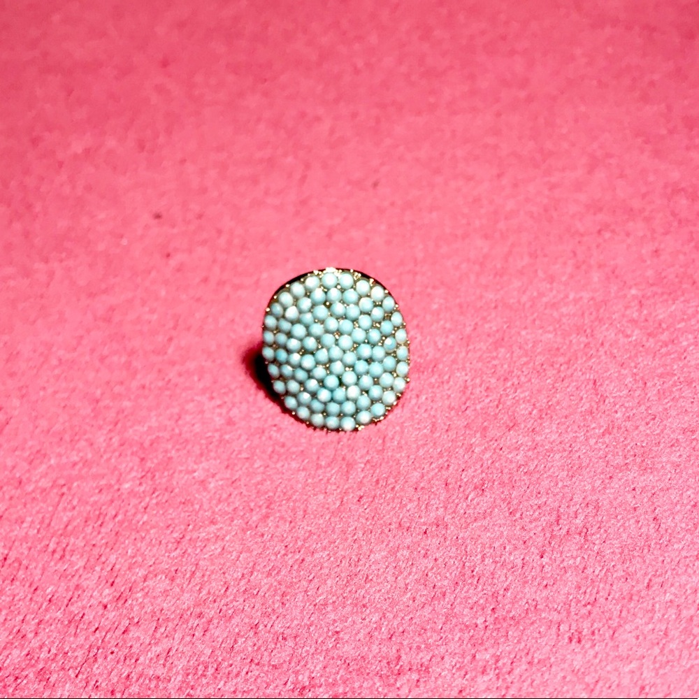 Stylish Ring - Picture 2 of 5
